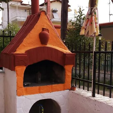 Jeni Guest house *