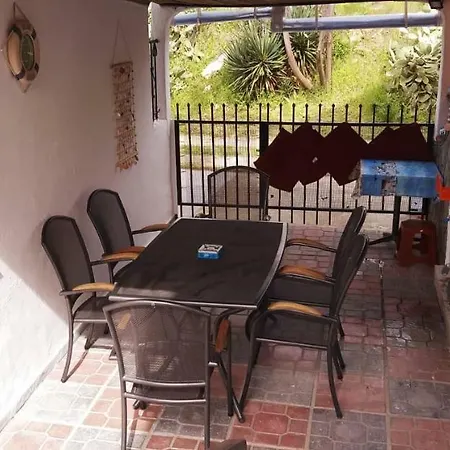 Guest house Jeni *
